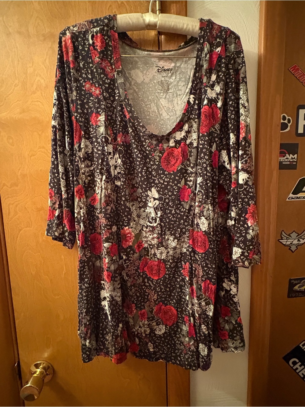 Torrid Disney Women's Floral Scoop Neck Top, Black with Red Roses, Size 3 (22/24